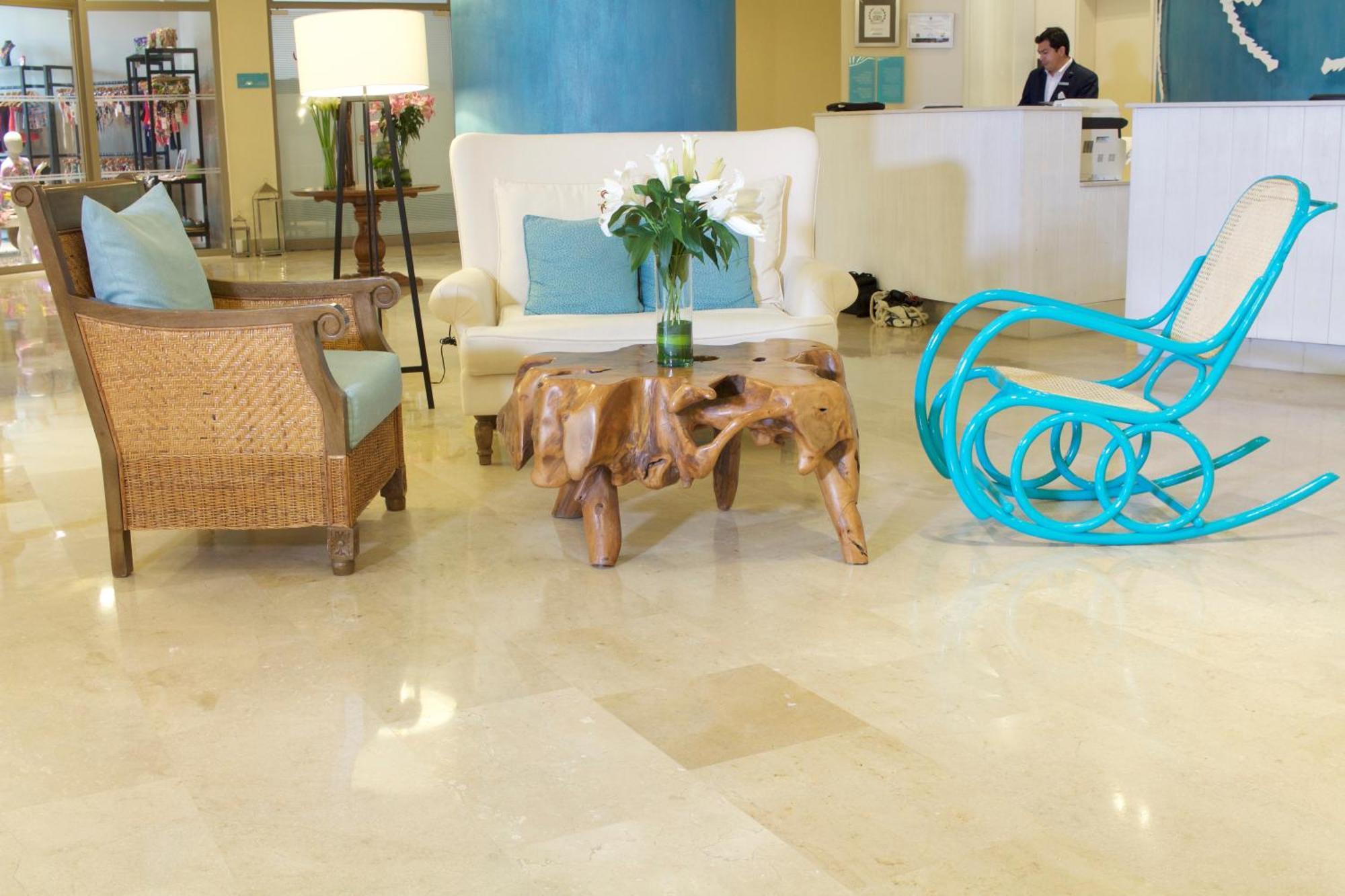 Radisson Ocean Pavillion 5*