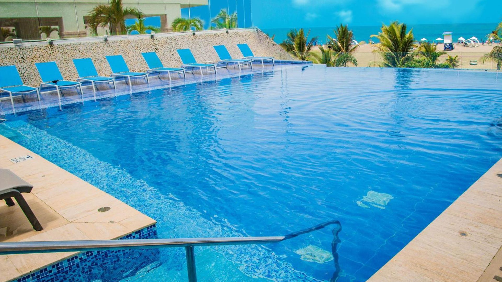 Radisson Ocean Pavillion Hotel 5*