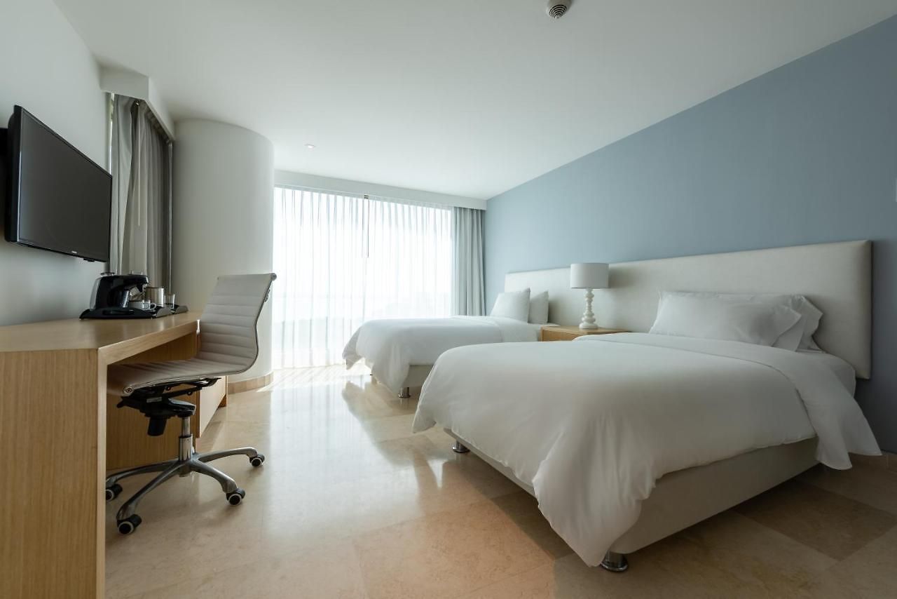 Radisson Ocean Pavillion Hotel 5*